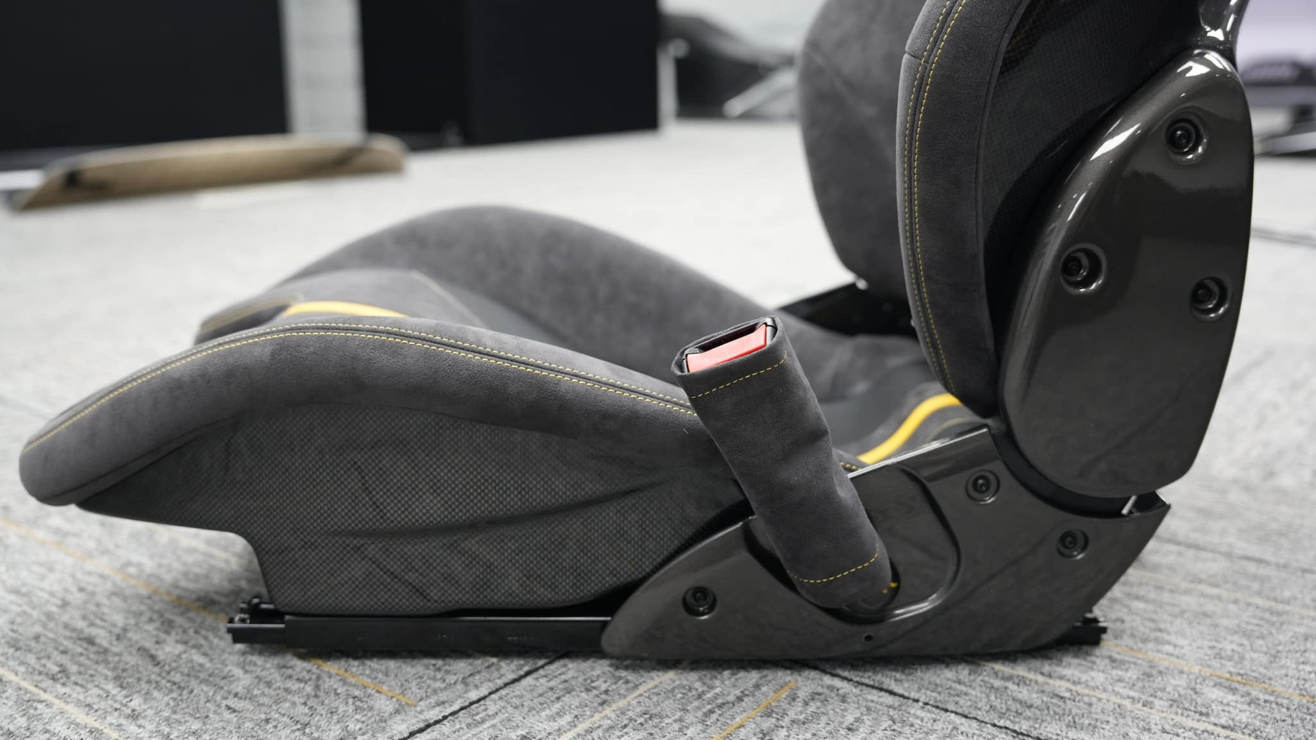 Ferrari F12 Berlinetta Carbon Fiber Seats