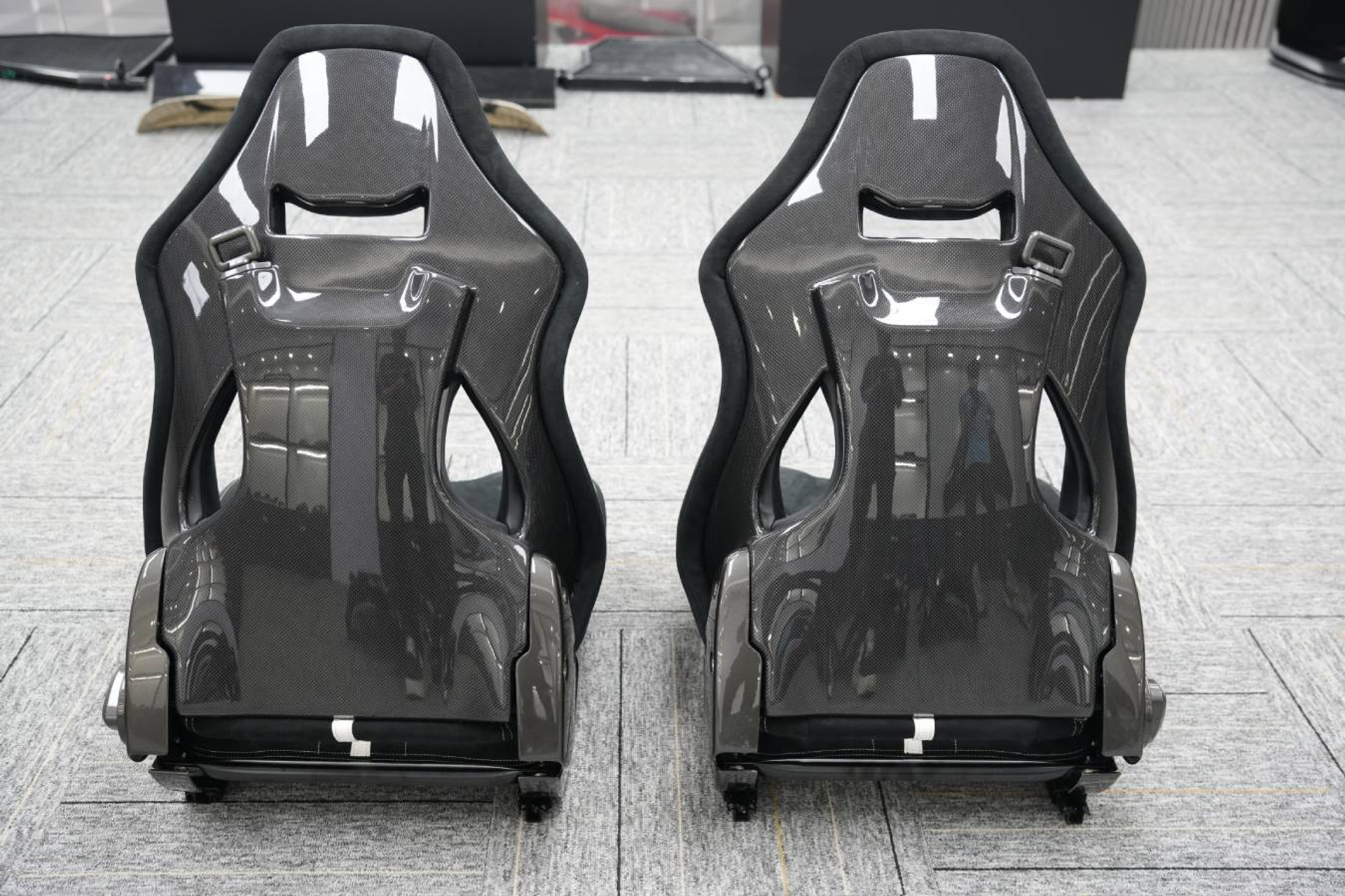 Ferrari F12 Berlinetta Carbon Fiber Seats