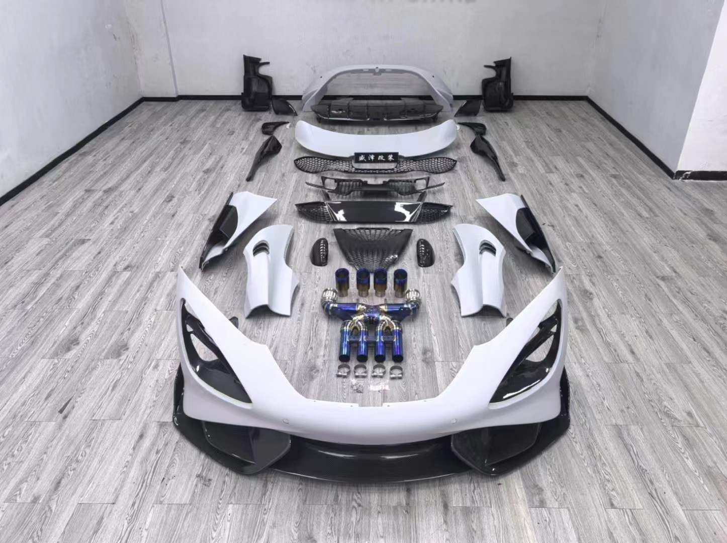 McLaren 720S Upgraded with 765LT Style Body Kit Carbon Fiber Body Kit McLaren 720S Upgraded with 765LT Style Body Kit Carbon Fiber Body Kit