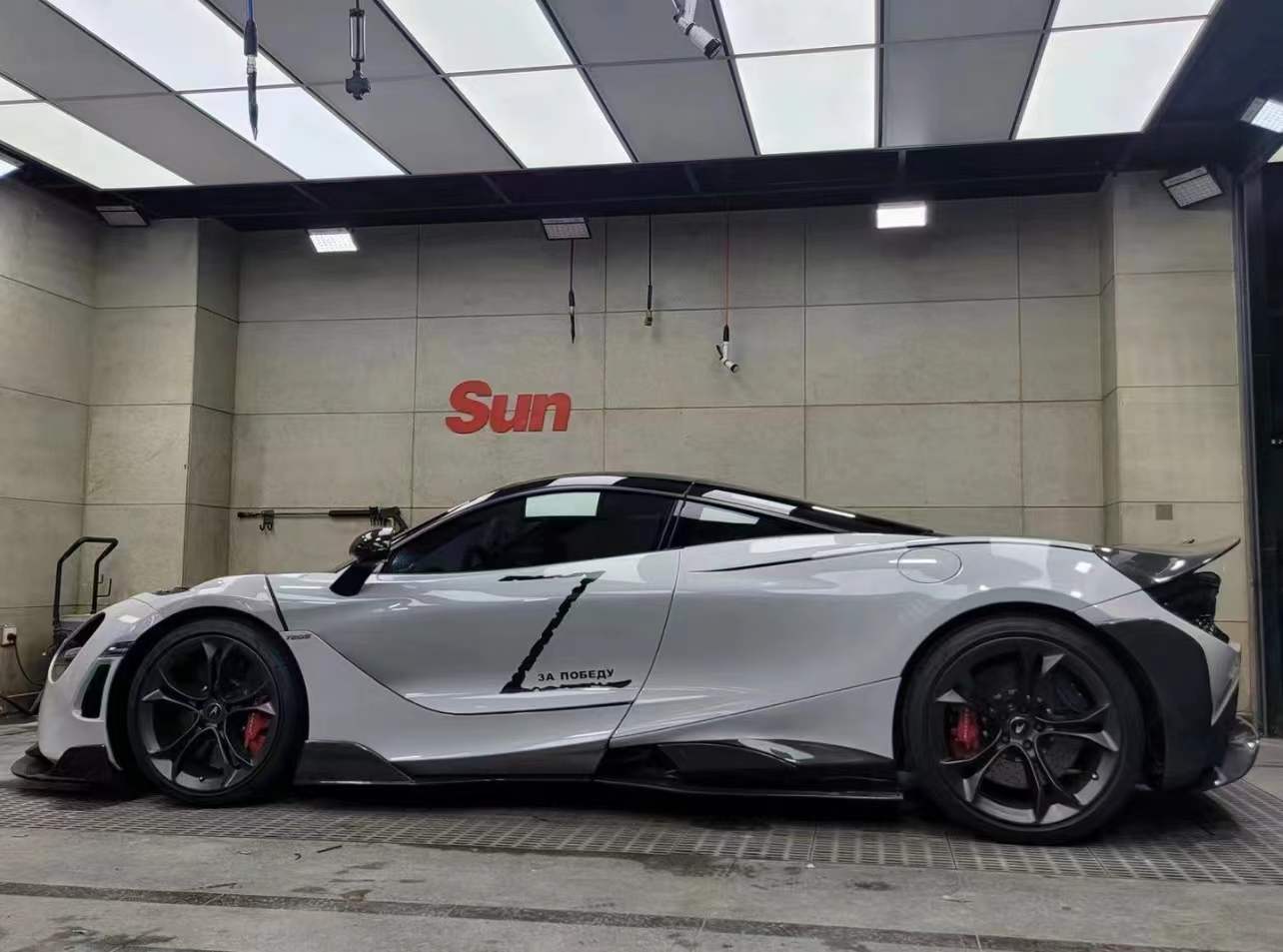 McLaren 720S Upgraded with 765LT Style Body Kit Carbon Fiber Body Kit McLaren 720S Upgraded with 765LT Style Body Kit Carbon Fiber Body Kit