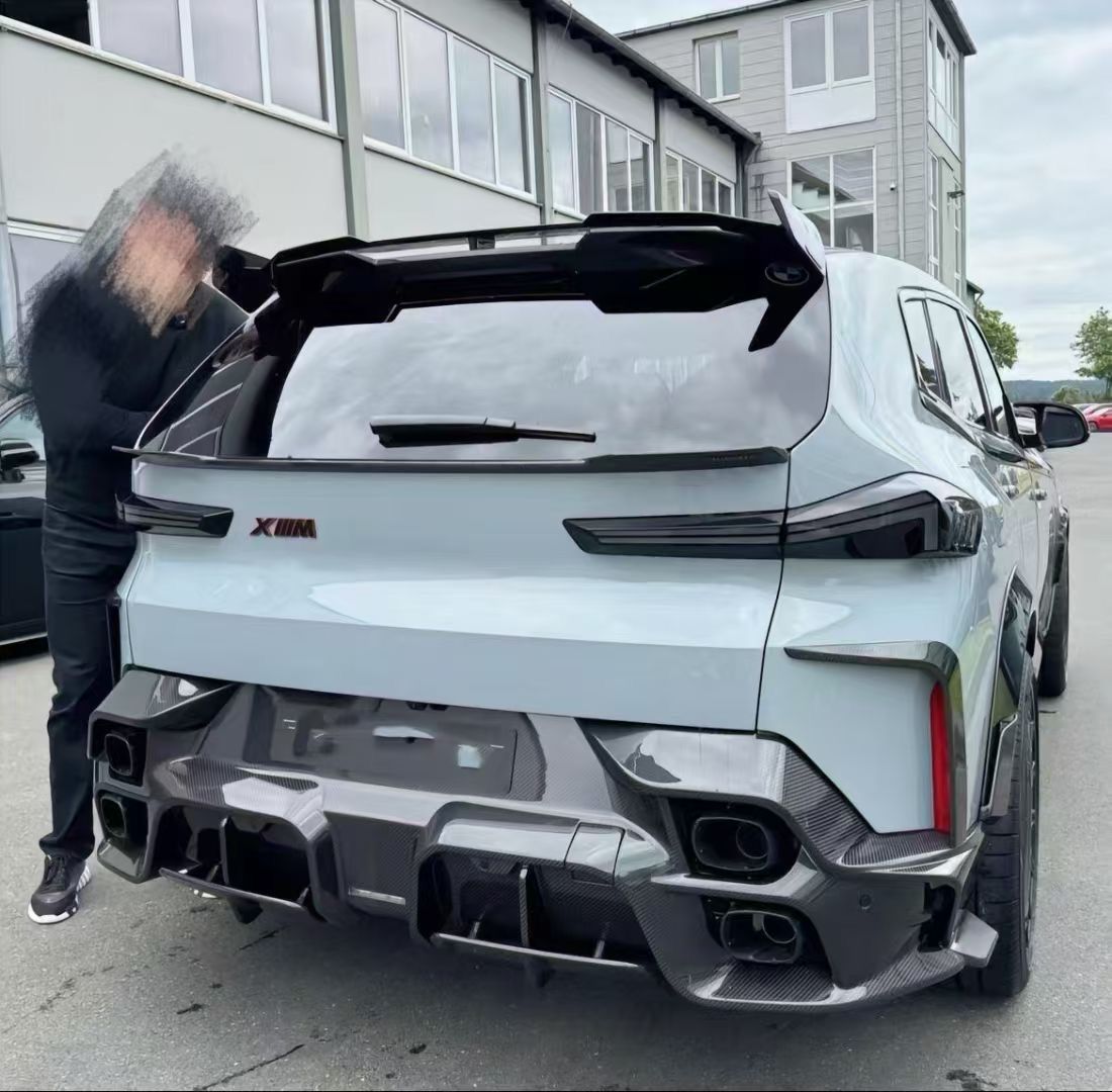BMW XM Carbon Fiber Mansory Design Body Kit BMW XM Carbon Fiber Mansory Design Body Kit