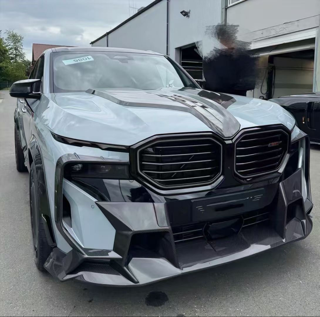 BMW XM Carbon Fiber Mansory Design Body Kit BMW XM Carbon Fiber Mansory Design Body Kit
