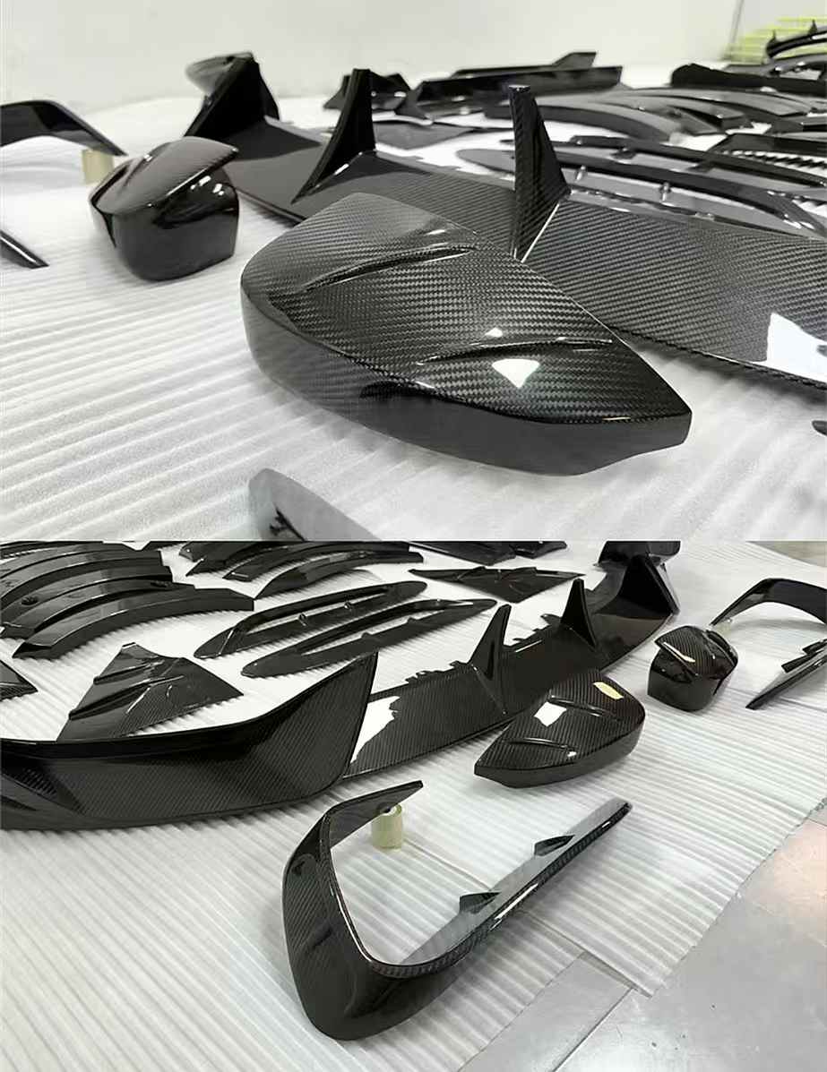 Aston Martin DBX Mansory-Style Dry Carbon Fiber Body Kit