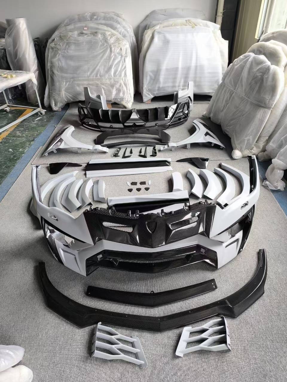 Forged Carbon Fiber Body Kit For Lamborghini Urus Forged Carbon Fiber Body Kit For Lamborghini Urus