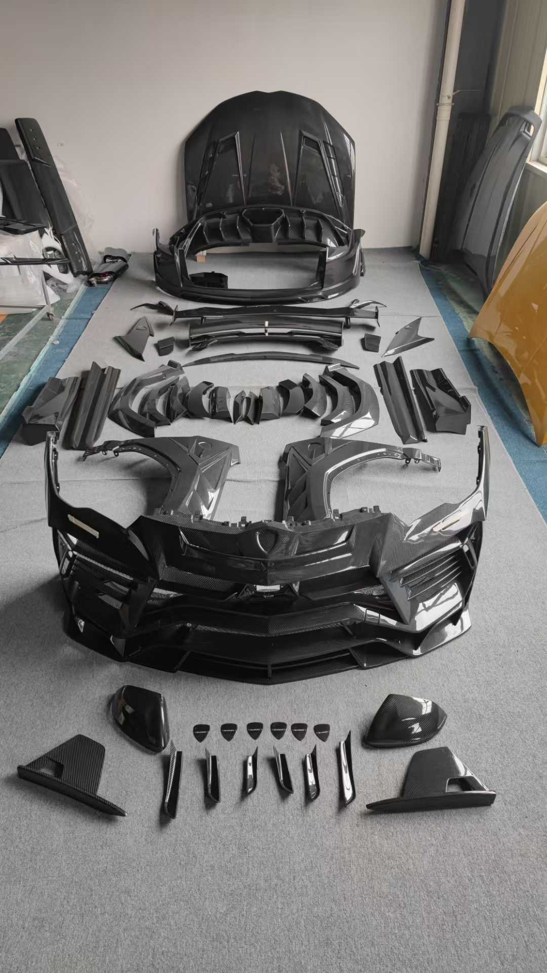 Forged Carbon Fiber Body Kit For Lamborghini Urus Forged Carbon Fiber Body Kit For Lamborghini Urus