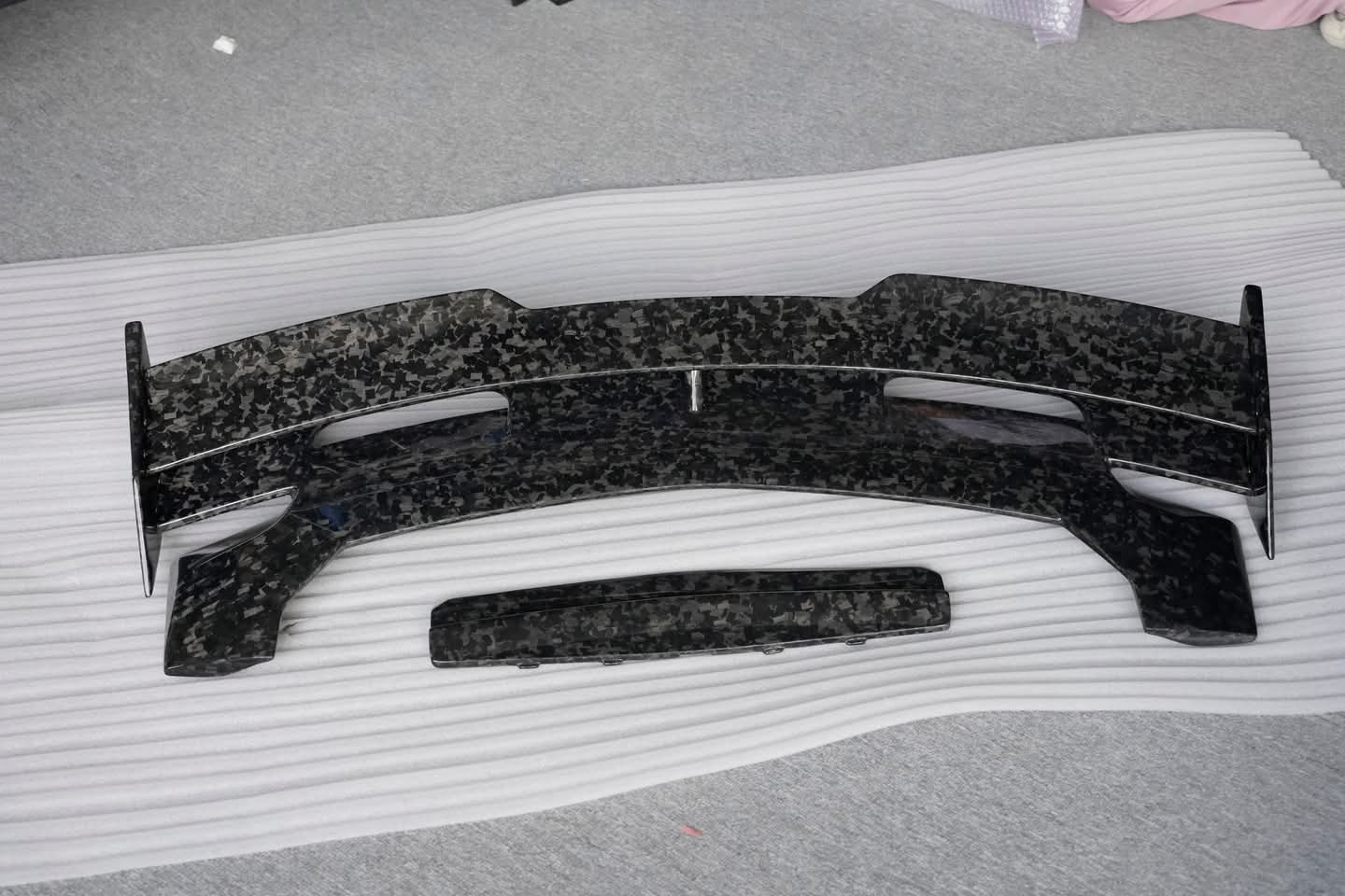 Forged Carbon Fiber Body Kit For Lamborghini Urus Forged Carbon Fiber Body Kit For Lamborghini Urus