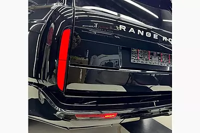 Range Rover L405 to L460 Facelift Conversion Kit (2024 Design) | Full Restyling Upgrade for 2013–2021 Models Range Rover L405 to L460 Facelift Conversion Kit (2024 Design) | Full Restyling Upgrade for 2013–2021 Models