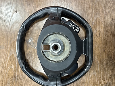 Ferrari Genuine Steering Wheel with LED & Carbon Fiber [Used]