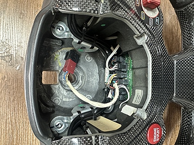 Ferrari Genuine Steering Wheel with LED & Carbon Fiber [Used]