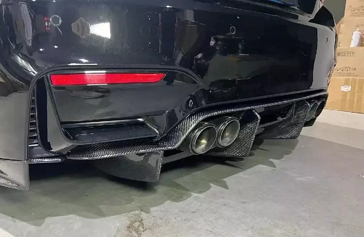 BMW F80 M3 / F82 M4 Carbon Fiber PSM Style Rear Diffuser β 4 Piece Set BMW F80 M3 / F82 M4 Carbon Fiber PSM Style Rear Diffuser β 4 Piece Set
