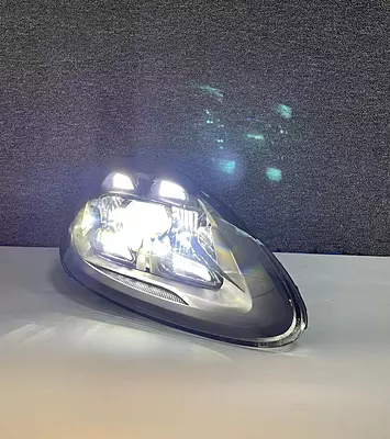 Matrix Style LED Headlights for Porsche Cayenne 958.1 & 958.2 (2011–2018 Xenon Only) Matrix Style LED Headlights for Porsche Cayenne 958.1 & 958.2 (2011–2018 Xenon Only)