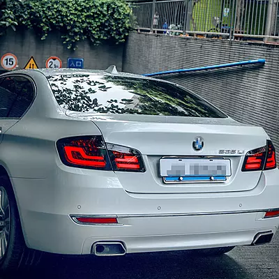 Updated Style Sequential LED Bar Taillights – BMW F10 M5 & 5 Series (2010–2016) Updated Style Sequential LED Bar Taillights – BMW F10 M5 & 5 Series (2010–2016)