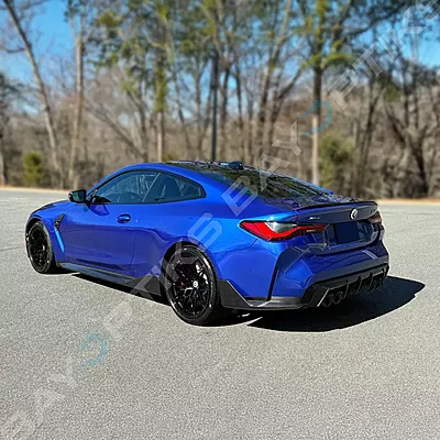 MP Style Dry Carbon Fiber Rear Bumper Corner Extensions – Fits BMW G82/G83 M4 (2021–2025) MP Style Dry Carbon Fiber Rear Bumper Corner Extensions – Fits BMW G82/G83 M4 (2021–2025)