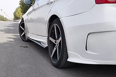 BMW E90 LCI 1M Style Side Skirts (2008–2012) BMW E90 LCI 1M Style Side Skirts (2008–2012)