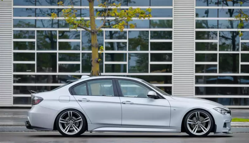 BMW F35 M-Tech GV Style Carbon Fiber Side Skirts (2013–2019) BMW F35 M-Tech GV Style Carbon Fiber Side Skirts (2013–2019)