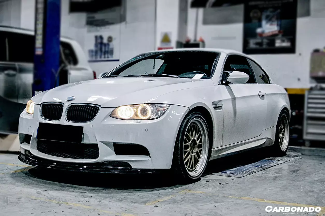 2008–2012 BMW M3 E90/E92/E93 GTSII Style Carbon Fiber Front Lip 2008–2012 BMW M3 E90/E92/E93 GTSII Style Carbon Fiber Front Lip