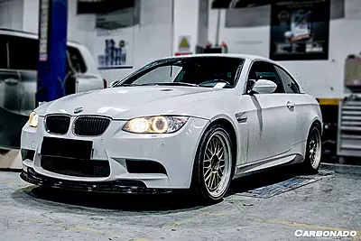 2008–2012 BMW M3 E90/E92/E93 GTSII Style Carbon Fiber Front Lip 2008–2012 BMW M3 E90/E92/E93 GTSII Style Carbon Fiber Front Lip