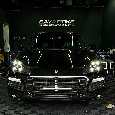 Facelift Style LED Headlights for Porsche Cayenne 957 Facelift Style LED Headlights for Porsche Cayenne 957