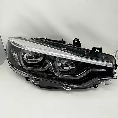 BMW F80 M3 / F82 M4 / F32 Coupe Ikon Style LCI2 LED Headlights (2014–2017) BMW F80 M3 / F82 M4 / F32 Coupe Ikon Style LCI2 LED Headlights (2014–2017)