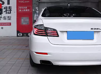Clear LCI Style LED Taillights – BMW F10 M5 & 5 Series (2010–2016) Clear LCI Style LED Taillights – BMW F10 M5 & 5 Series (2010–2016)