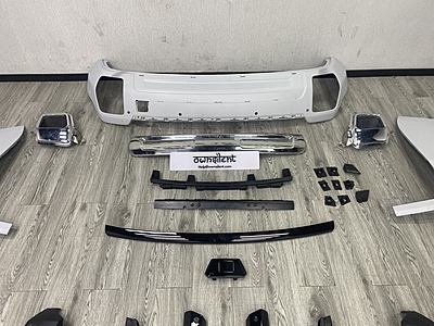 Rolls-Royce Cullinan 2018 -2024 Upgrade to 2025 Rolls-Royce Cullinan 2018 -2024 Upgrade to 2025