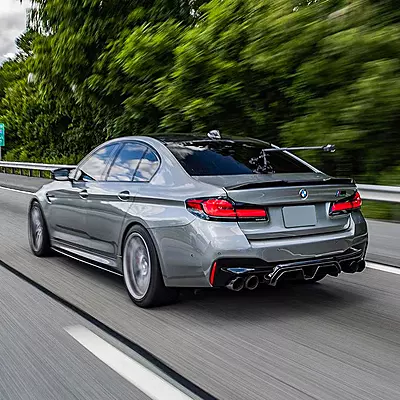 BMW F90/G30 MP Style Carbon Fiber Side Extensions (2017–2023) BMW F90/G30 MP Style Carbon Fiber Side Extensions (2017–2023)