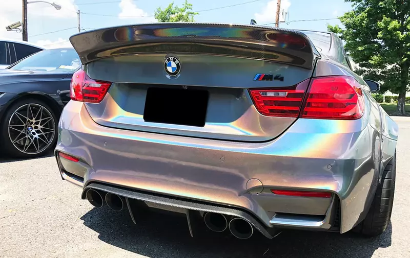 DE Style Carbon Fiber Trunk Spoiler for BMW F82 M4 Coupe (2014–2020) DE Style Carbon Fiber Trunk Spoiler for BMW F82 M4 Coupe (2014–2020)
