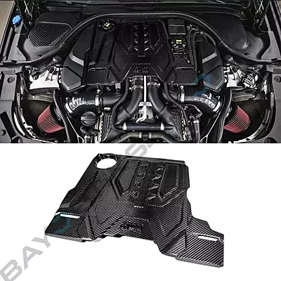 Carbon Fiber Engine Valve Cover – S62 Style for BMW F90 M5 & F91/F92/F93 M8 (2018–2023) Carbon Fiber Engine Valve Cover – S62 Style for BMW F90 M5 & F91/F92/F93 M8 (2018–2023)
