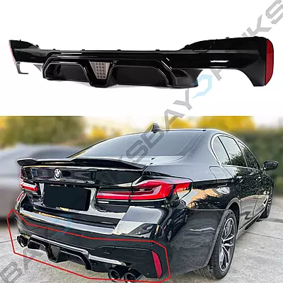 M5 CS Style Gloss Black Rear Diffuser with LED Brake Light for BMW G30 5 Series (2017–2023) M5 CS Style Gloss Black Rear Diffuser with LED Brake Light for BMW G30 5 Series (2017–2023)