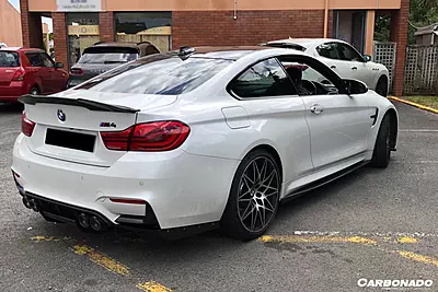 BMW M4 F82 VA Style Carbon Fiber Side Skirts (2014–2020)