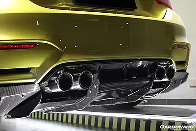 BMW M3 F80 / M4 F82 VA Style Carbon Fiber Rear Diffuser & Lip Kit (2014–2020) BMW M3 F80 / M4 F82 VA Style Carbon Fiber Rear Diffuser & Lip Kit (2014–2020)