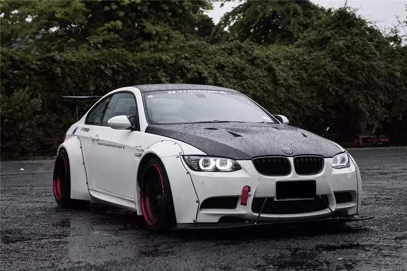 2008–2012 BMW M3 E92/E93 LP Style Wide Body Kit
