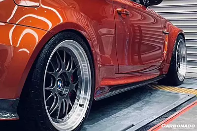 2008–2013 BMW 1M RZ Style Carbon Fiber Side Skirts 2008–2013 BMW 1M RZ Style Carbon Fiber Side Skirts