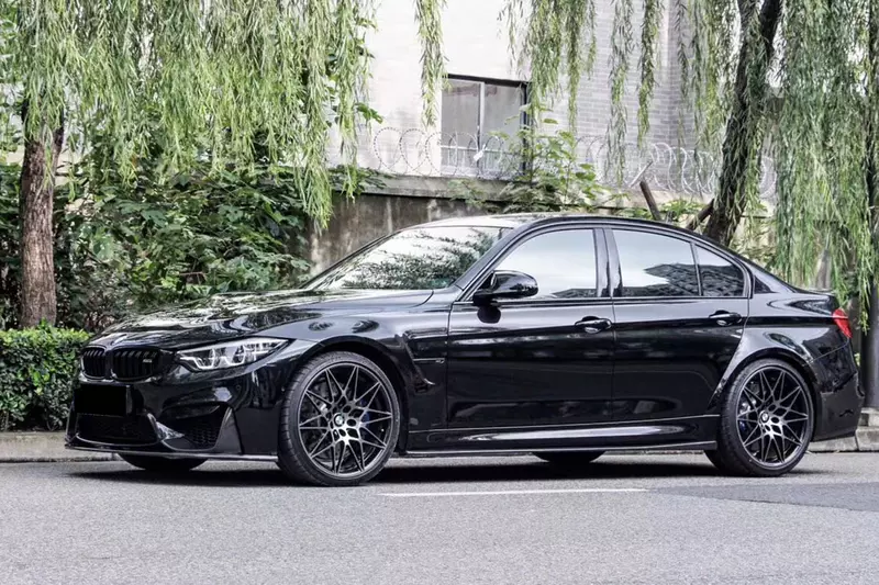 2014β2020 BMW M3 F80 VA Style Carbon Fiber Side Skirts 2014β2020 BMW M3 F80 VA Style Carbon Fiber Side Skirts