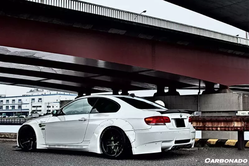 BMW M3 E92/E93 LB Style Rear Cap Splitters | 2008–2012