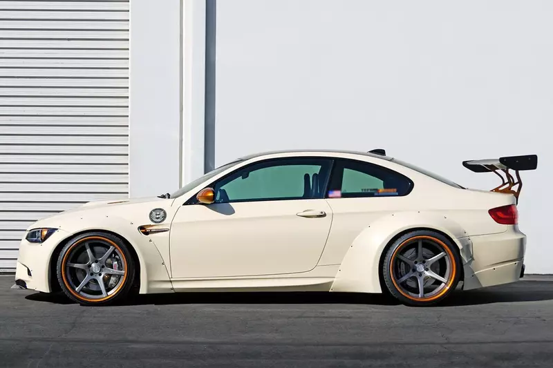2008β2012 BMW M3 E92/E93 LP Style Wide Fender Flares 2008β2012 BMW M3 E92/E93 LP Style Wide Fender Flares