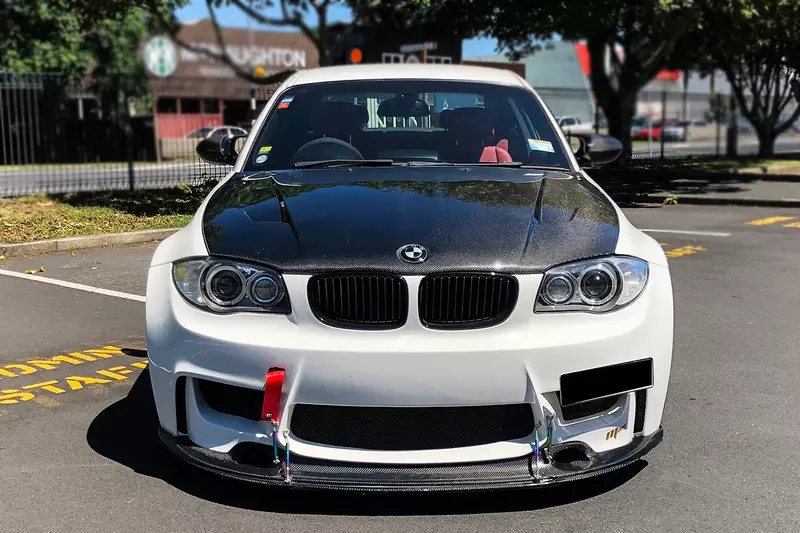BMW 1 Series E82 E88 1M RZ Style Carbon Fiber Hood (2008–2013) BMW 1 Series E82 E88 1M RZ Style Carbon Fiber Hood (2008–2013)