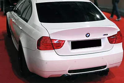 2008–2012 BMW 3 Series E90 LCI CLS Style Carbon Fiber Trunk 2008–2012 BMW 3 Series E90 LCI CLS Style Carbon Fiber Trunk