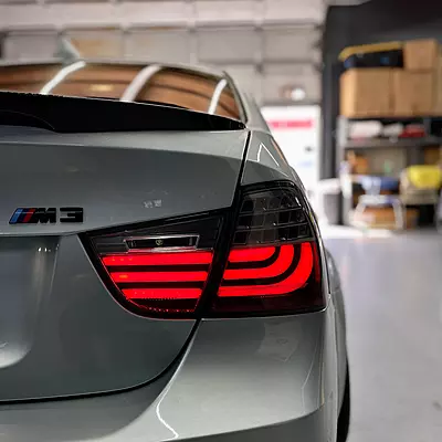 LED Taillights w/ Start-Up Sequence – E90 M3 & 3 Series Sedan (2009–2012) LED Taillights w/ Start-Up Sequence – E90 M3 & 3 Series Sedan (2009–2012)