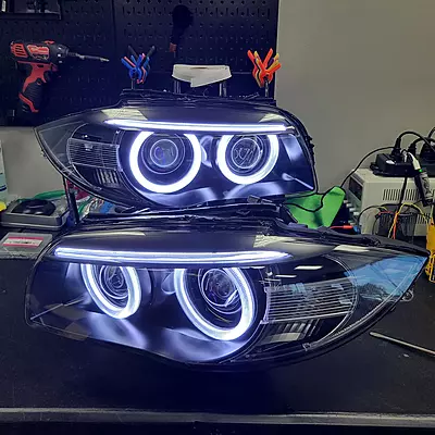 Pre-Built Round Ring Retrofit β E82 E88 LCI 1 Series (2011β2013 Xenon Only) Pre-Built Round Ring Retrofit β E82 E88 LCI 1 Series (2011β2013 Xenon Only)