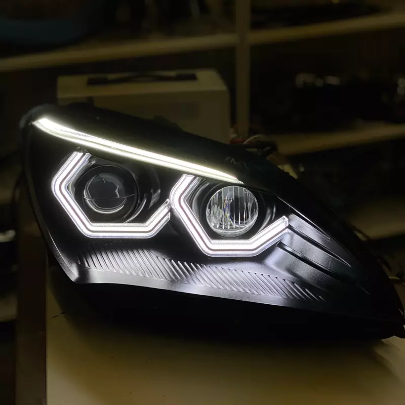 F06 F12 F13 M6 & 6 Series Vision Retrofit – Xenon Headlights