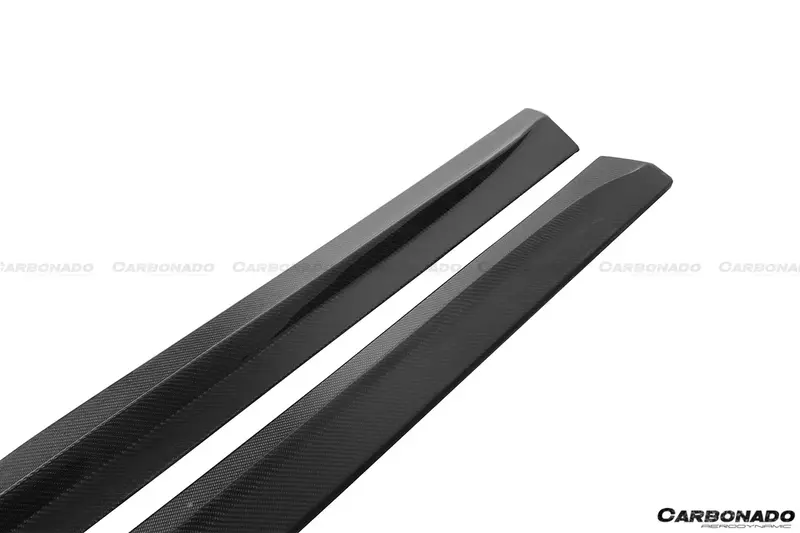 BMW M4 F82 SM Style Carbon Fiber Side Skirts (2014–2020) BMW M4 F82 SM Style Carbon Fiber Side Skirts (2014–2020)