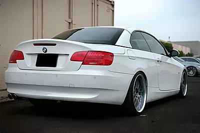2008β2012 BMW E93 M3 Convertible CLS Style Carbon Fiber Trunk 2008β2012 BMW E93 M3 Convertible CLS Style Carbon Fiber Trunk