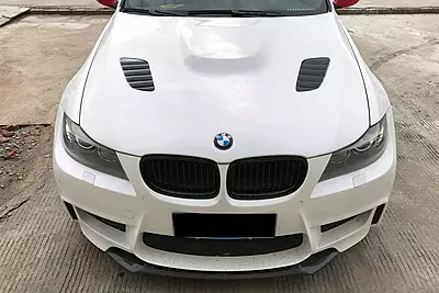 BMW 3 Series E90 LCI VRS Style Carbon Fiber Hood (2008–2012) BMW 3 Series E90 LCI VRS Style Carbon Fiber Hood (2008–2012)