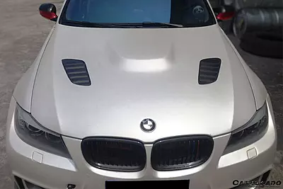 BMW 3 Series E90 LCI VRS Style Carbon Fiber Hood (2008–2012) BMW 3 Series E90 LCI VRS Style Carbon Fiber Hood (2008–2012)